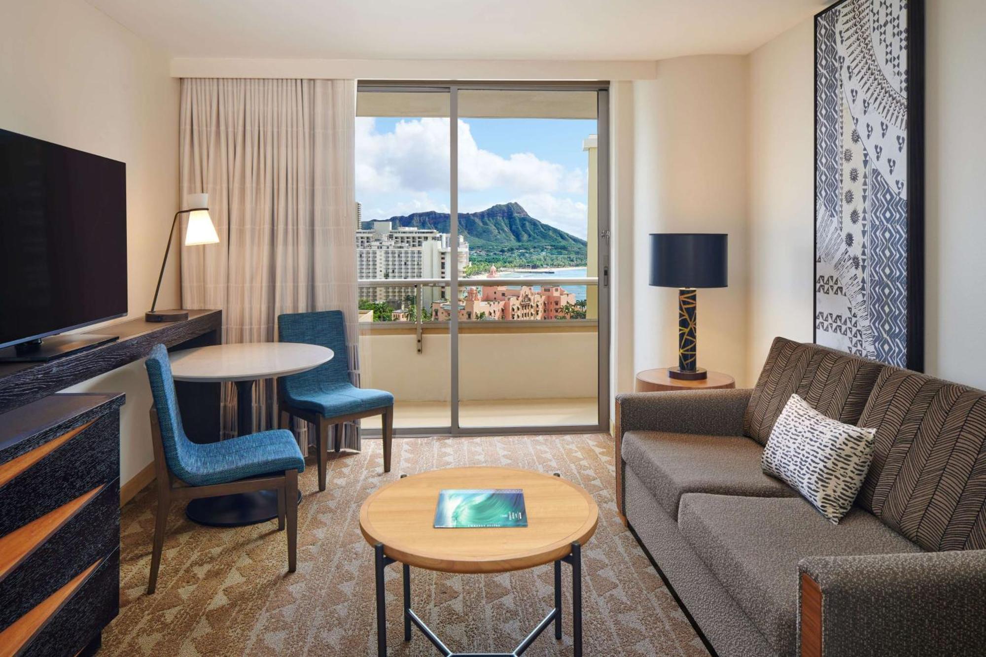 เอ็มบาสซี่ สวีทส์ โฮเต็ล ไวย์กิกิ บีชวอล์ค Hotel โฮโนลูลู ภายนอก รูปภาพ